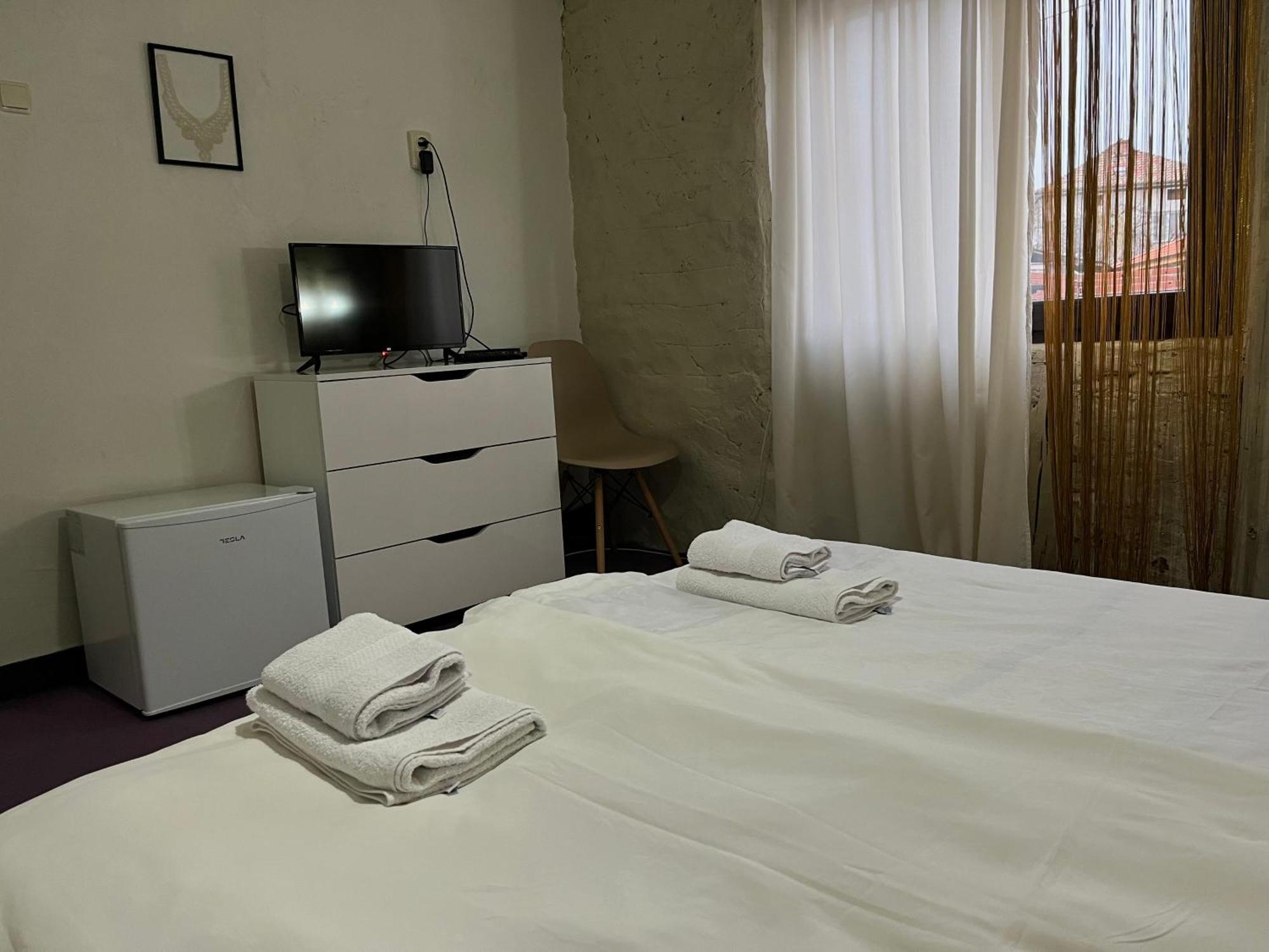 Къща Христини Hotel Kalofer Exterior photo